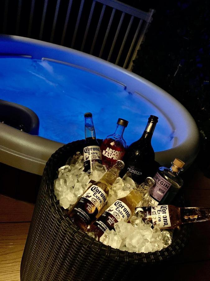 Luxury Lancaster Lodge - The Best Hot Tub Getaway! Tattershall Ngoại thất bức ảnh